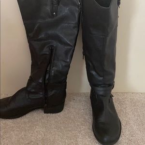 Black Tall boots